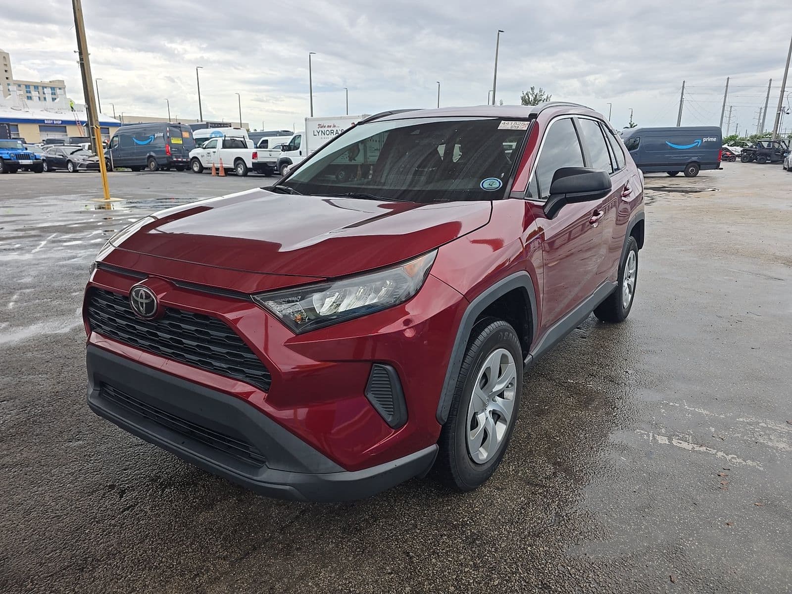 2020 TOYOTA RAV4 LE