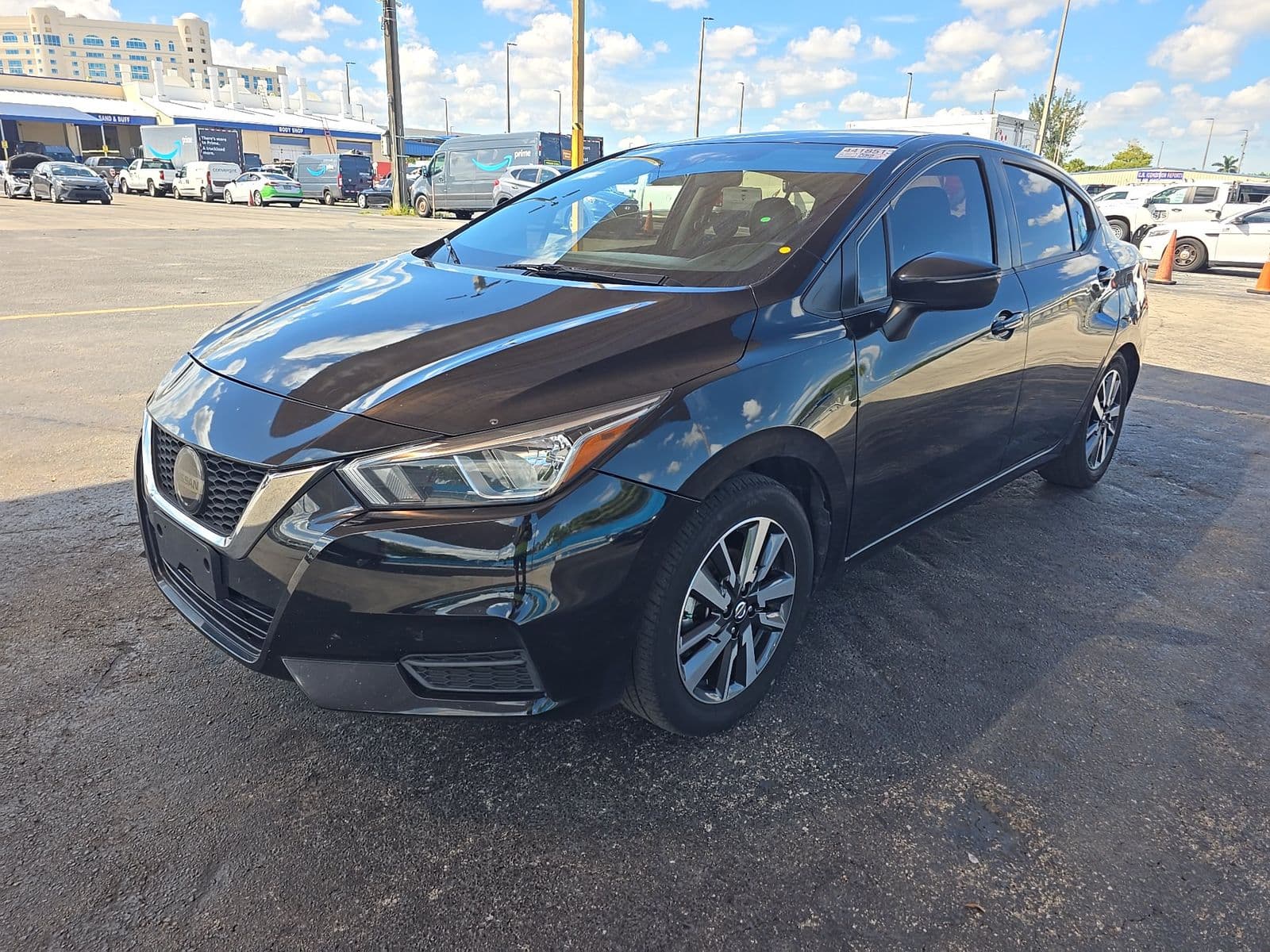 2021 NISSAN VERSA SV