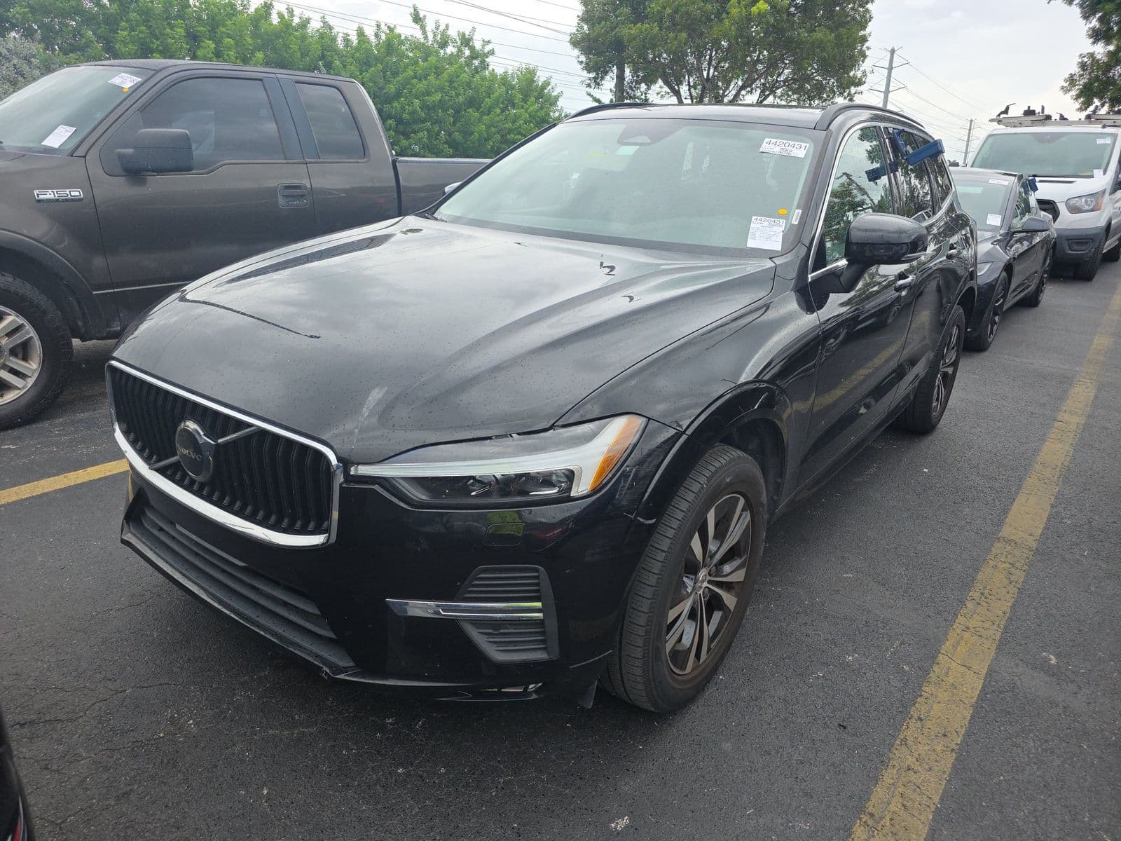 2023 VOLVO XC60 B5 Core