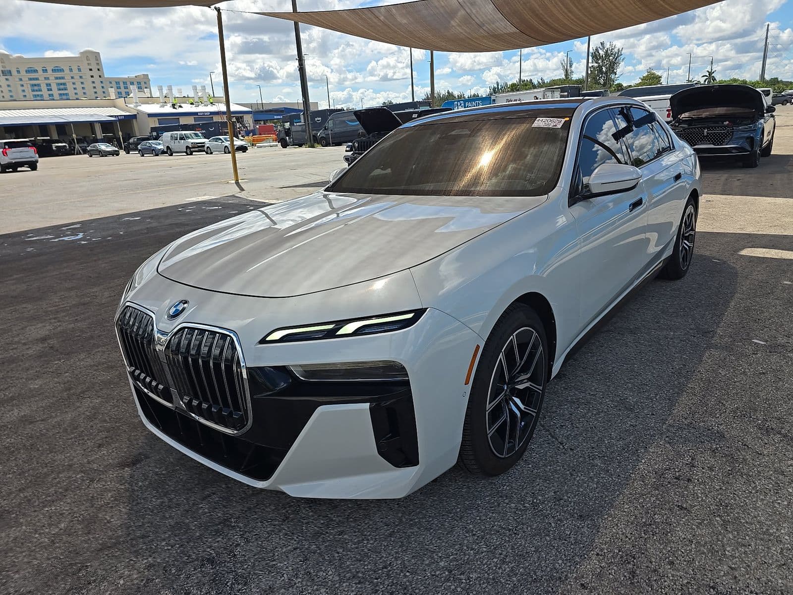 2024 BMW 7 SERIES 740i