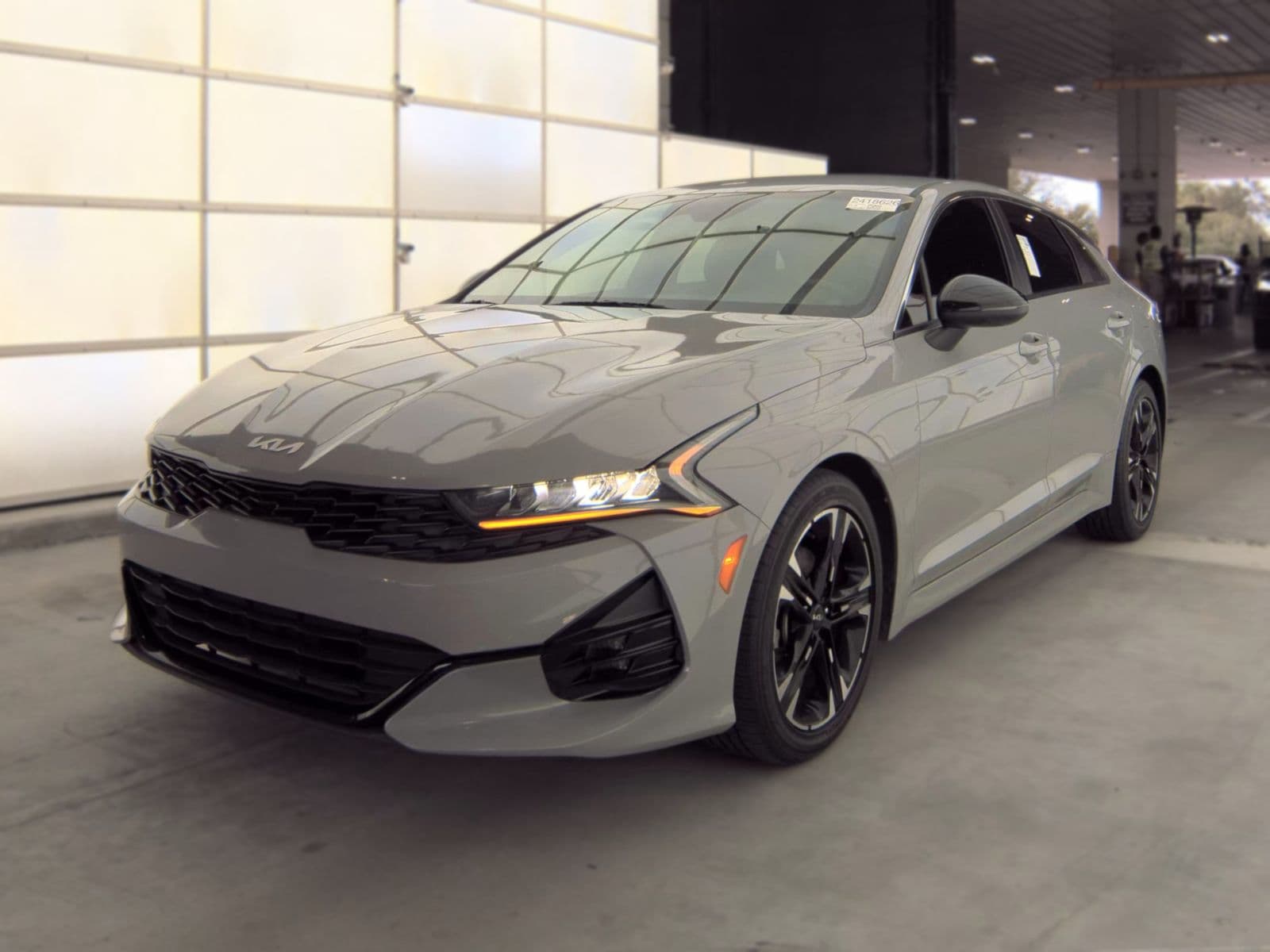 2022 KIA K5 GT-Line