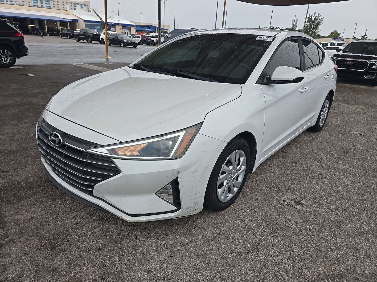 2020 HYUNDAI ELANTRA SE
