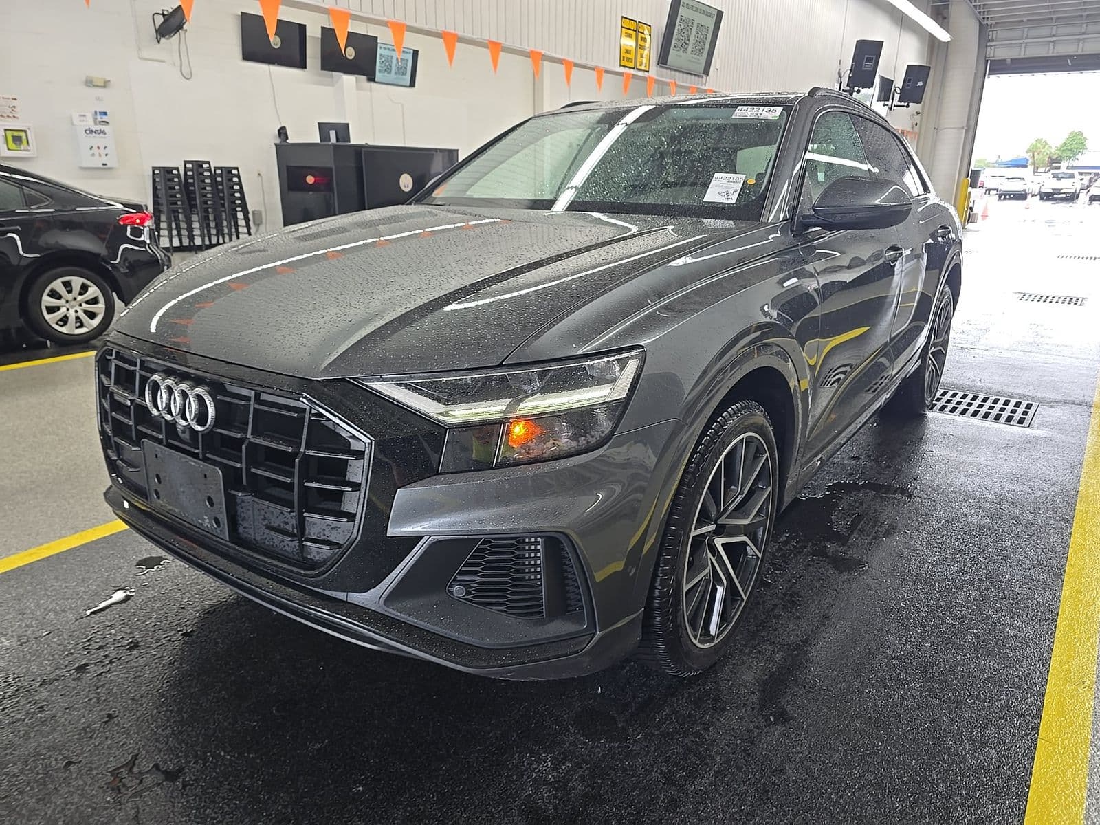 2019 AUDI Q8 PREMIUM Plus