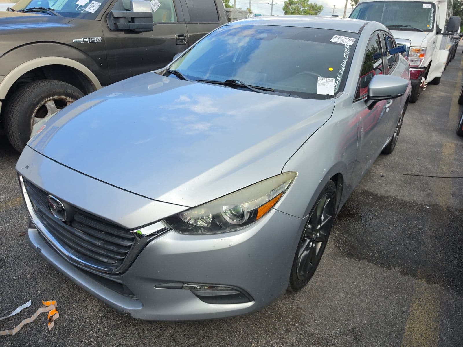2018 MAZDA MAZDA3 Touring