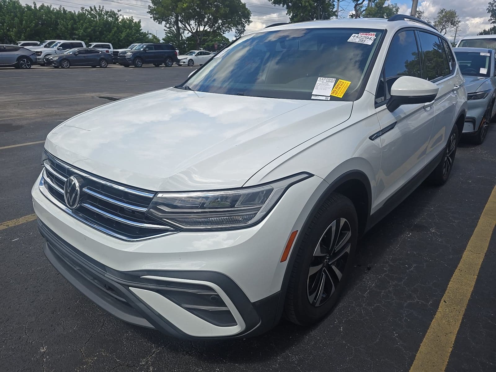 2022 VOLKSWAGEN TIGUAN 2.0T S