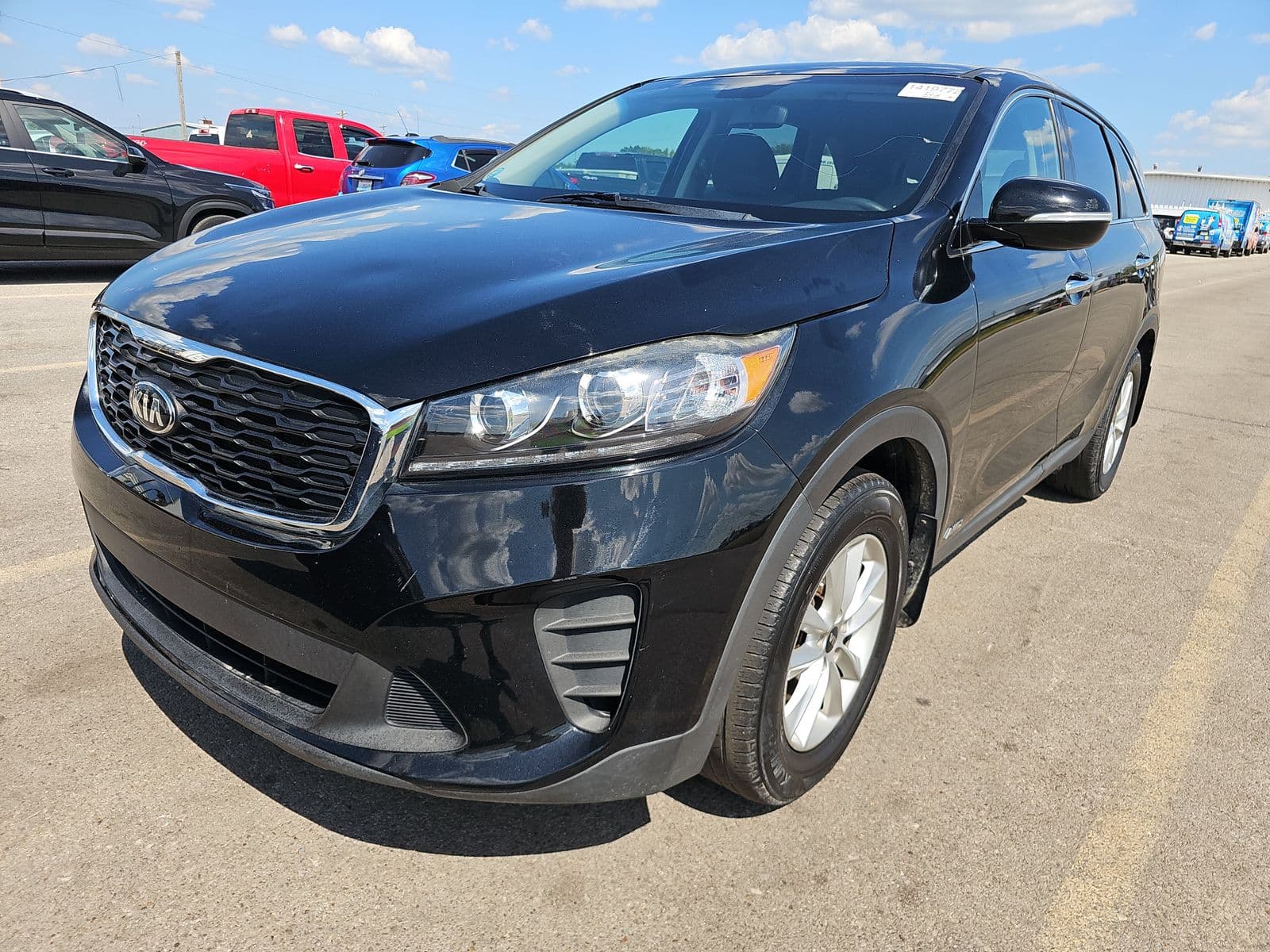 2019 KIA SORENTO LX
