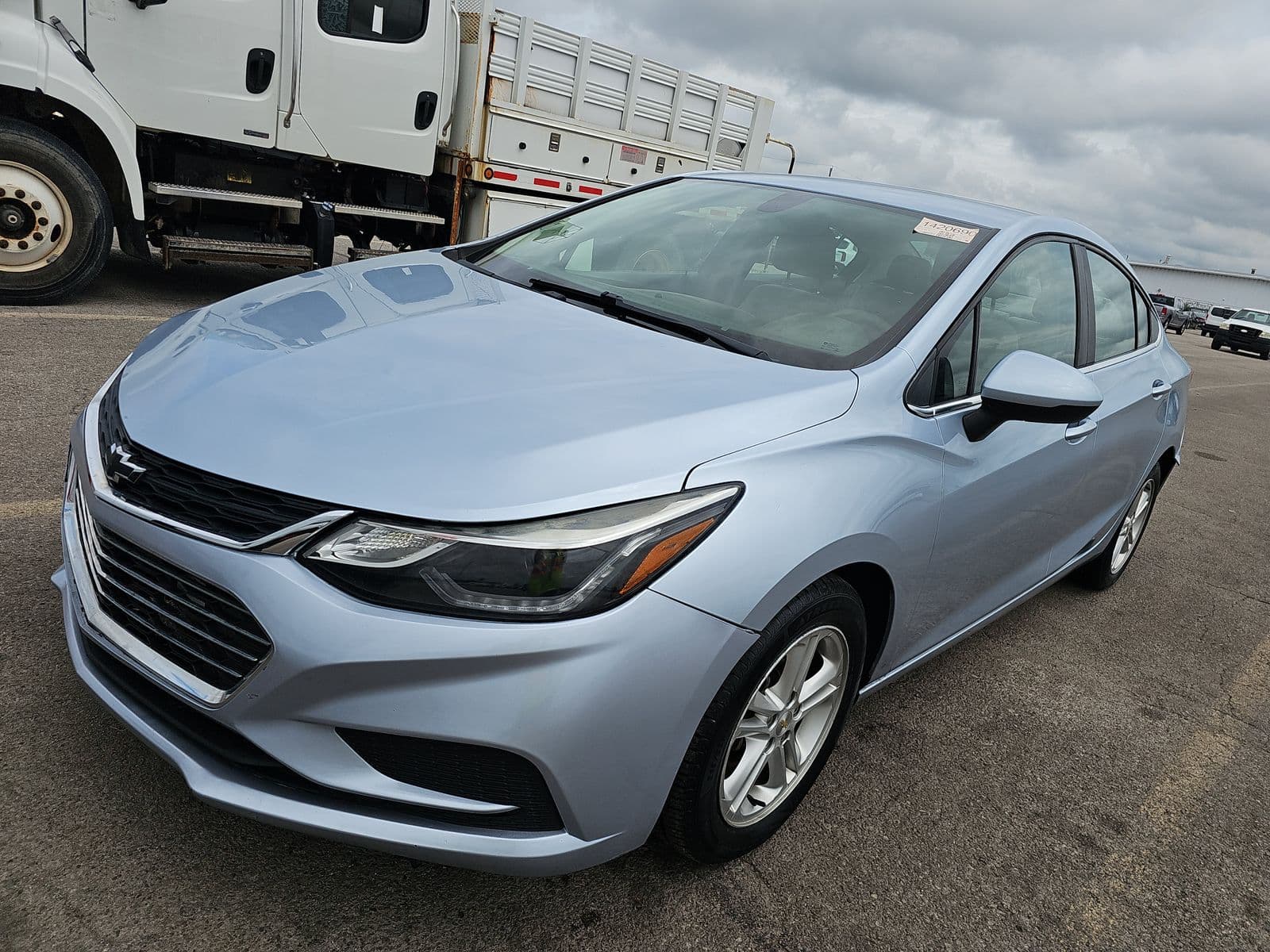2018 CHEVROLET CRUZE LT