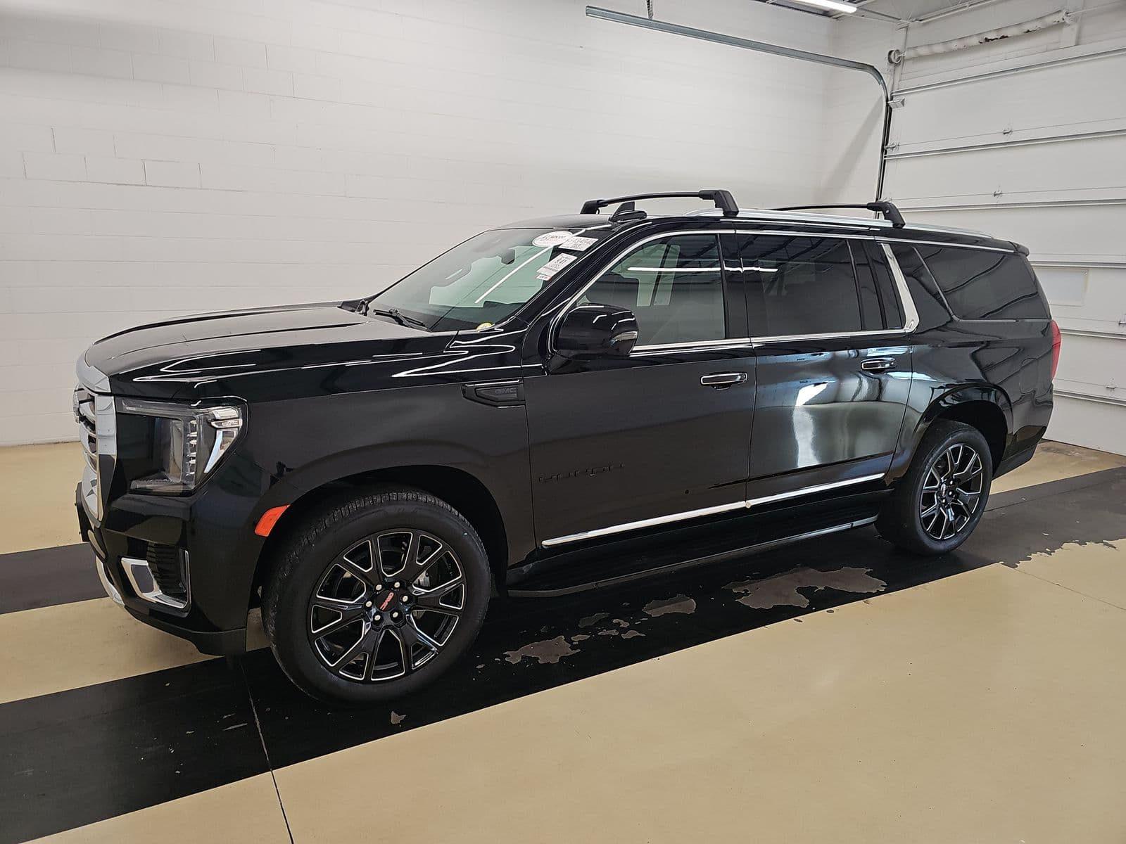 2024 GMC YUKON XL SLT