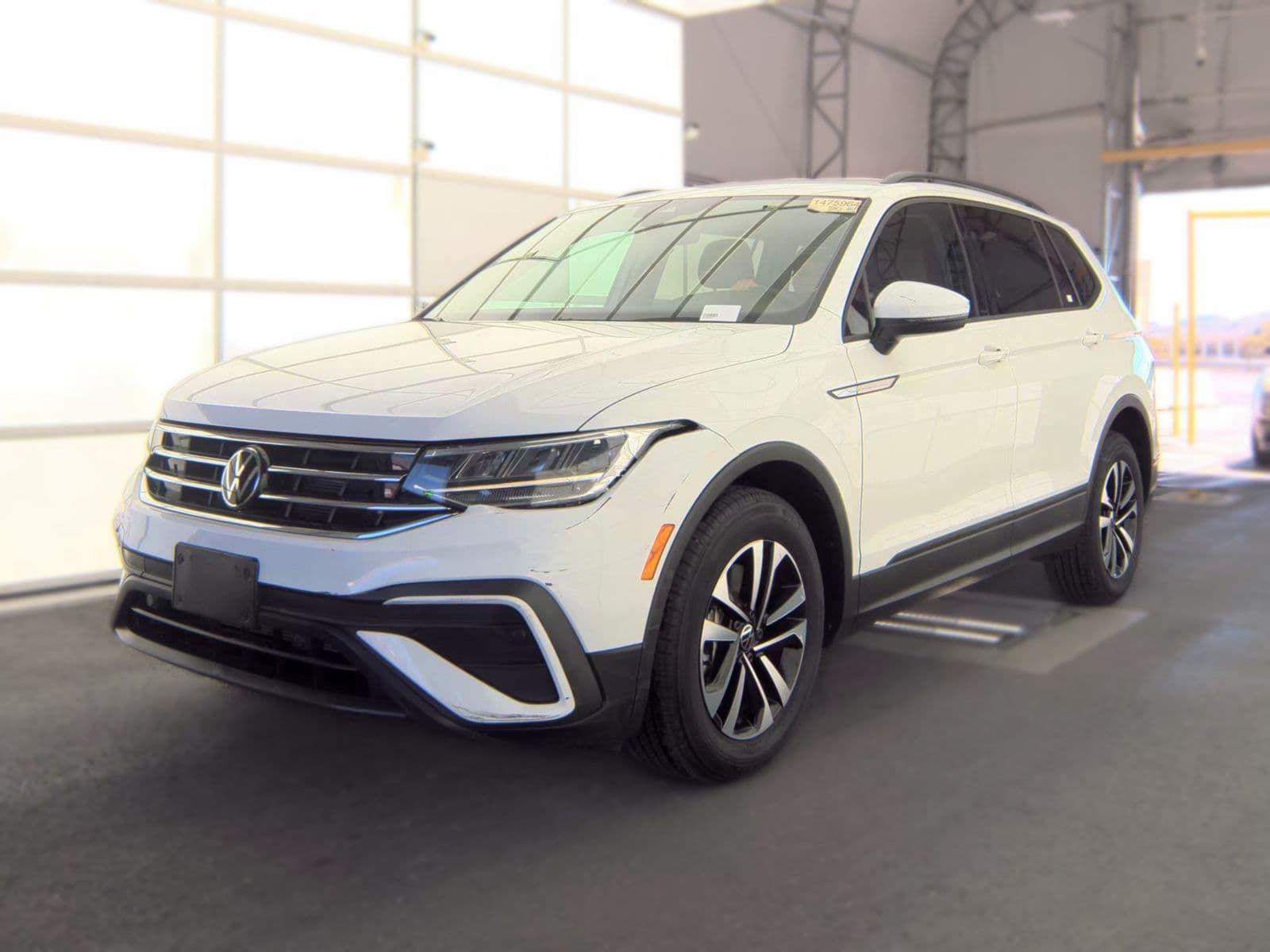 2023 VOLKSWAGEN TIGUAN 2.0T S