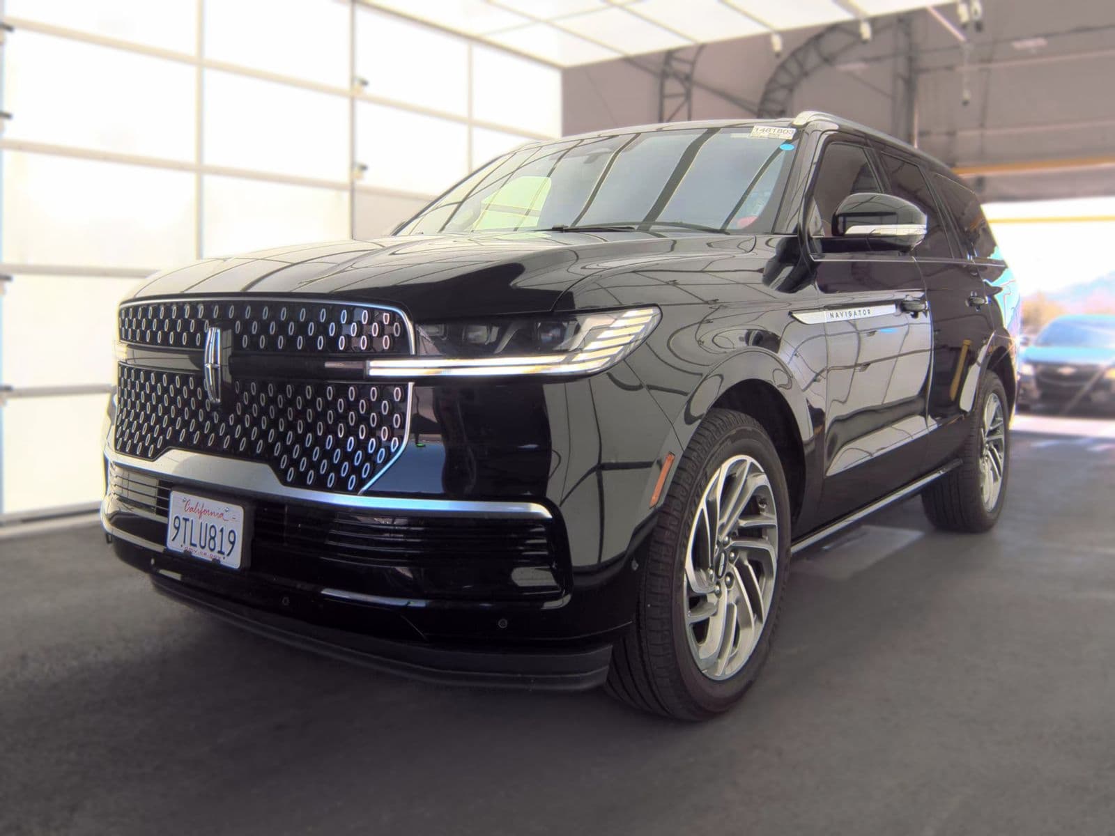 2025 LINCOLN NAVIGATOR Reserve