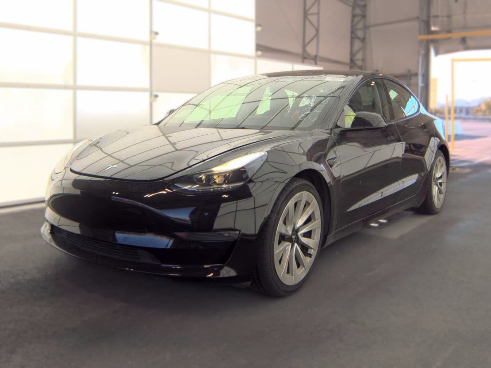 2022 TESLA MODEL 3 STANDARD Range
