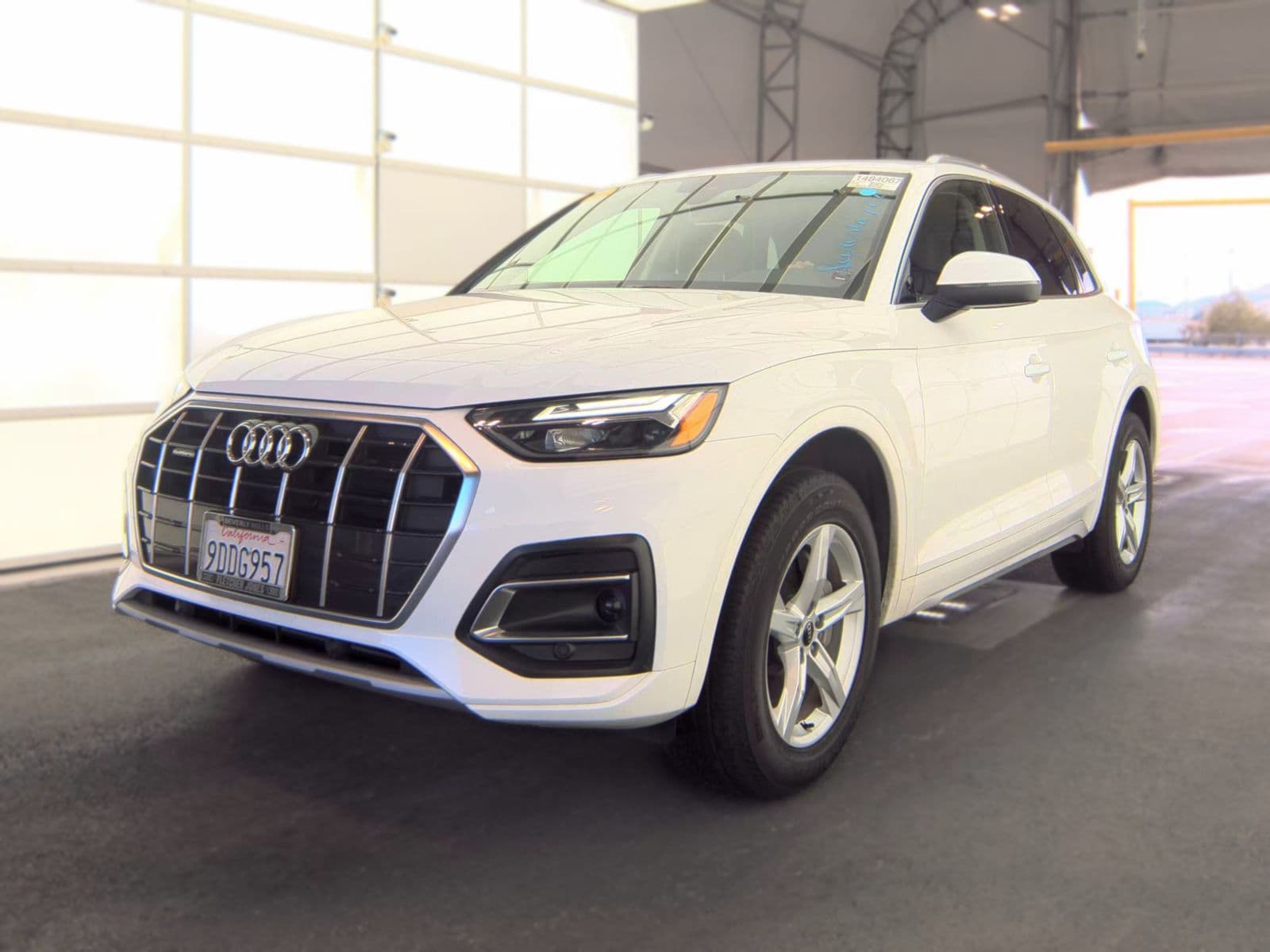 2023 AUDI Q5 Premium