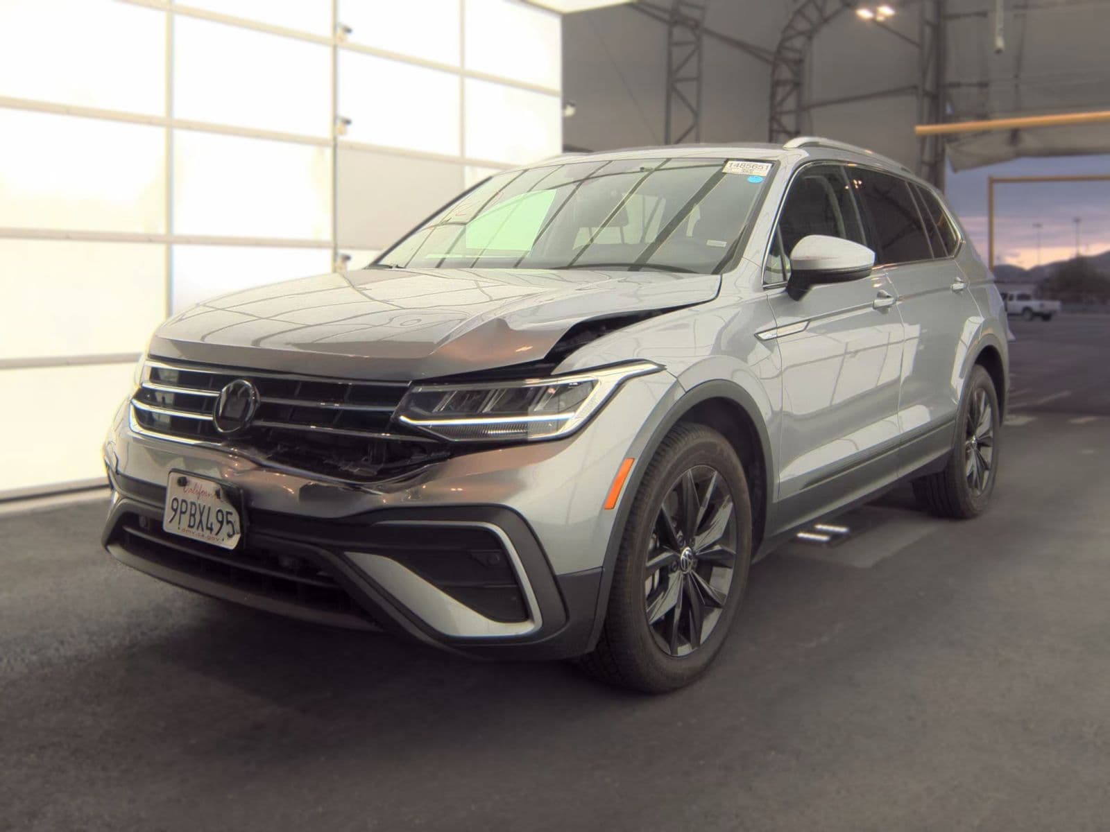 2024 VOLKSWAGEN TIGUAN 2.0T SE