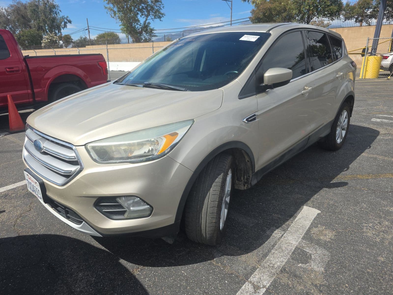 2017 FORD ESCAPE SE