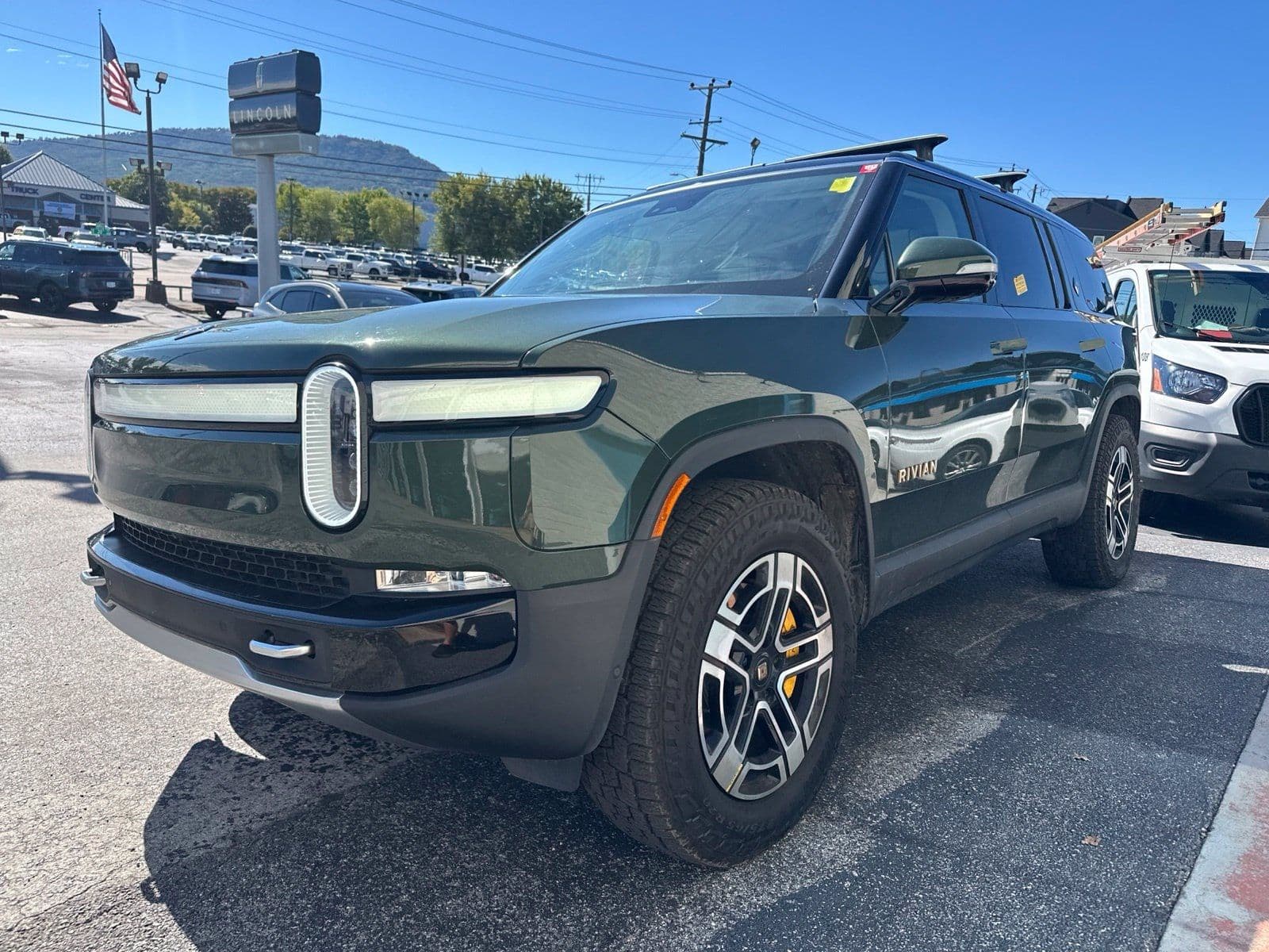 2023 RIVIAN R1S QUAD Large