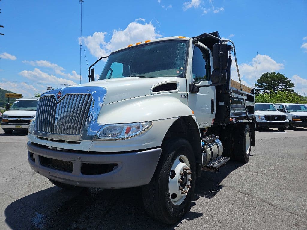 2020 INTERNATIONAL MV607