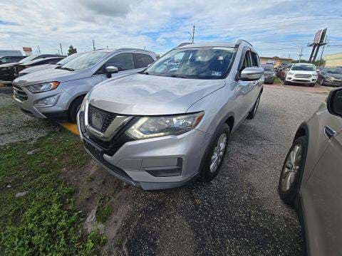 2017 NISSAN ROGUE SV 1