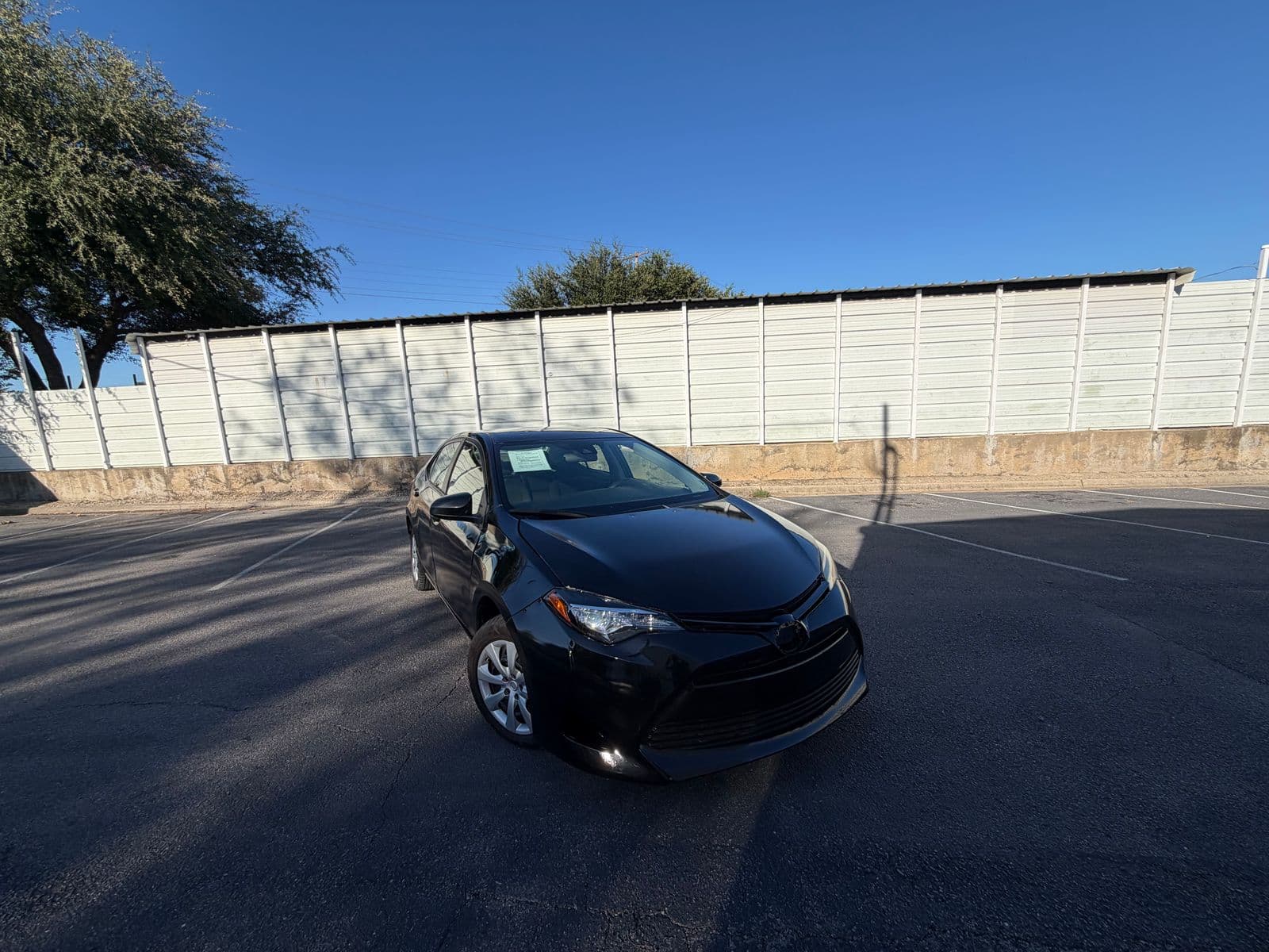 2019 TOYOTA COROLLA LE