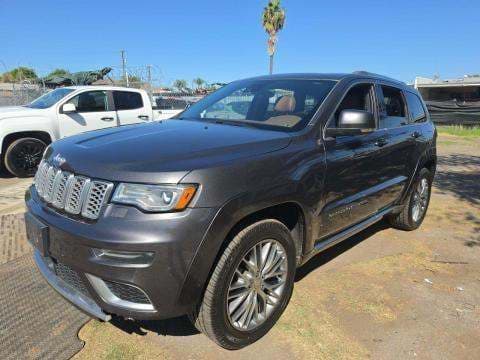 2017 JEEP GRAND CHEROKEE Summit 1