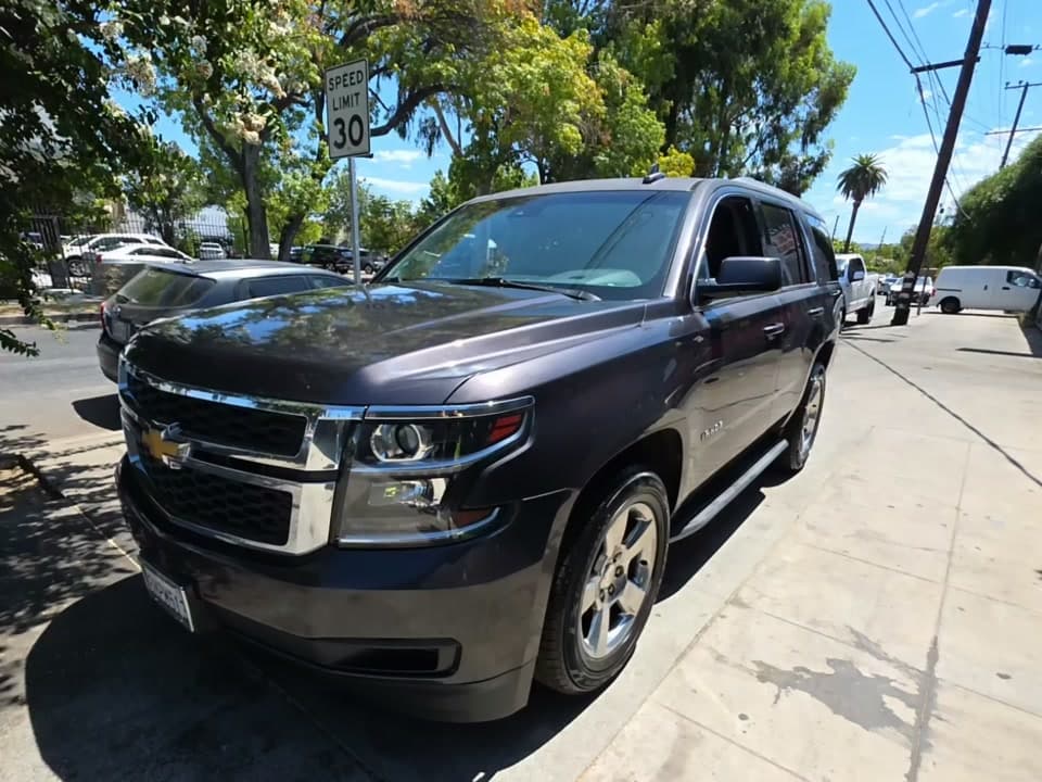 2017 CHEVROLET TAHOE LT 1