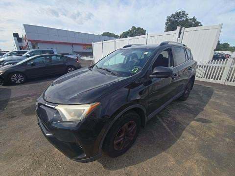 2017 TOYOTA RAV4 LE
