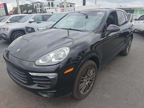 2017 PORSCHE CAYENNE PLATINUM Edition 1