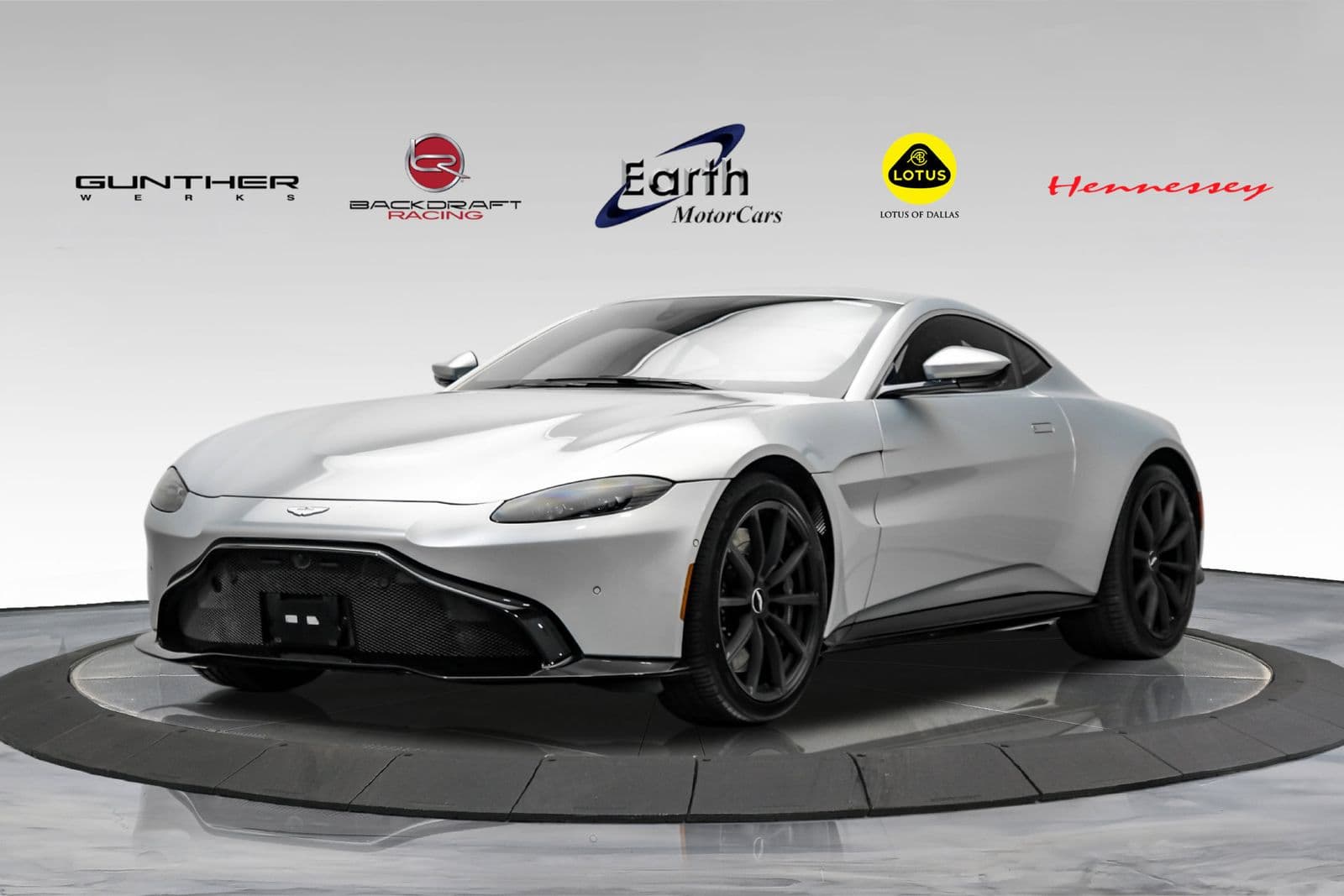 2020 ASTON MARTIN VANTAGE Base