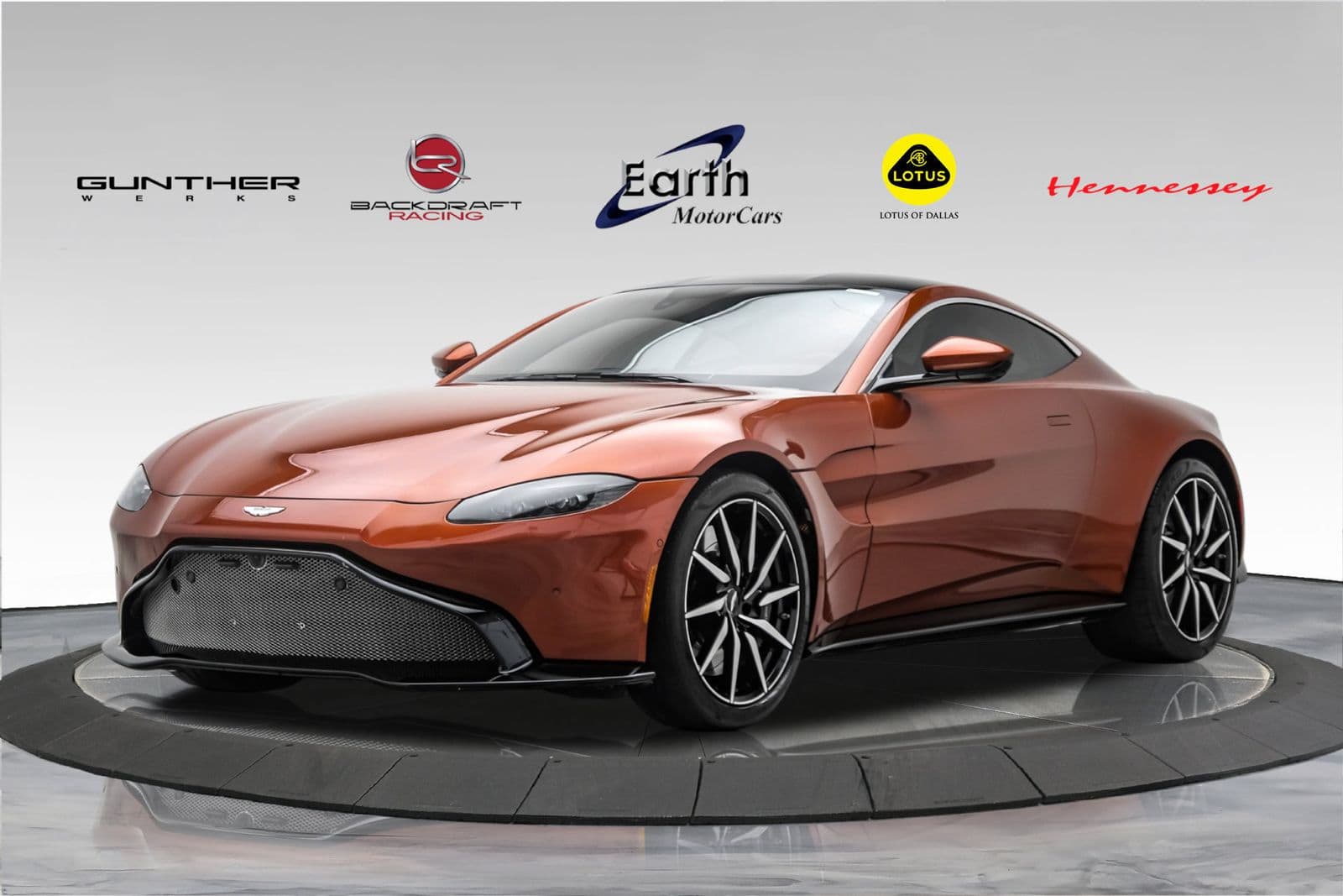 2019 ASTON MARTIN VANTAGE Base