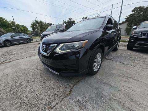 2017 NISSAN ROGUE SV