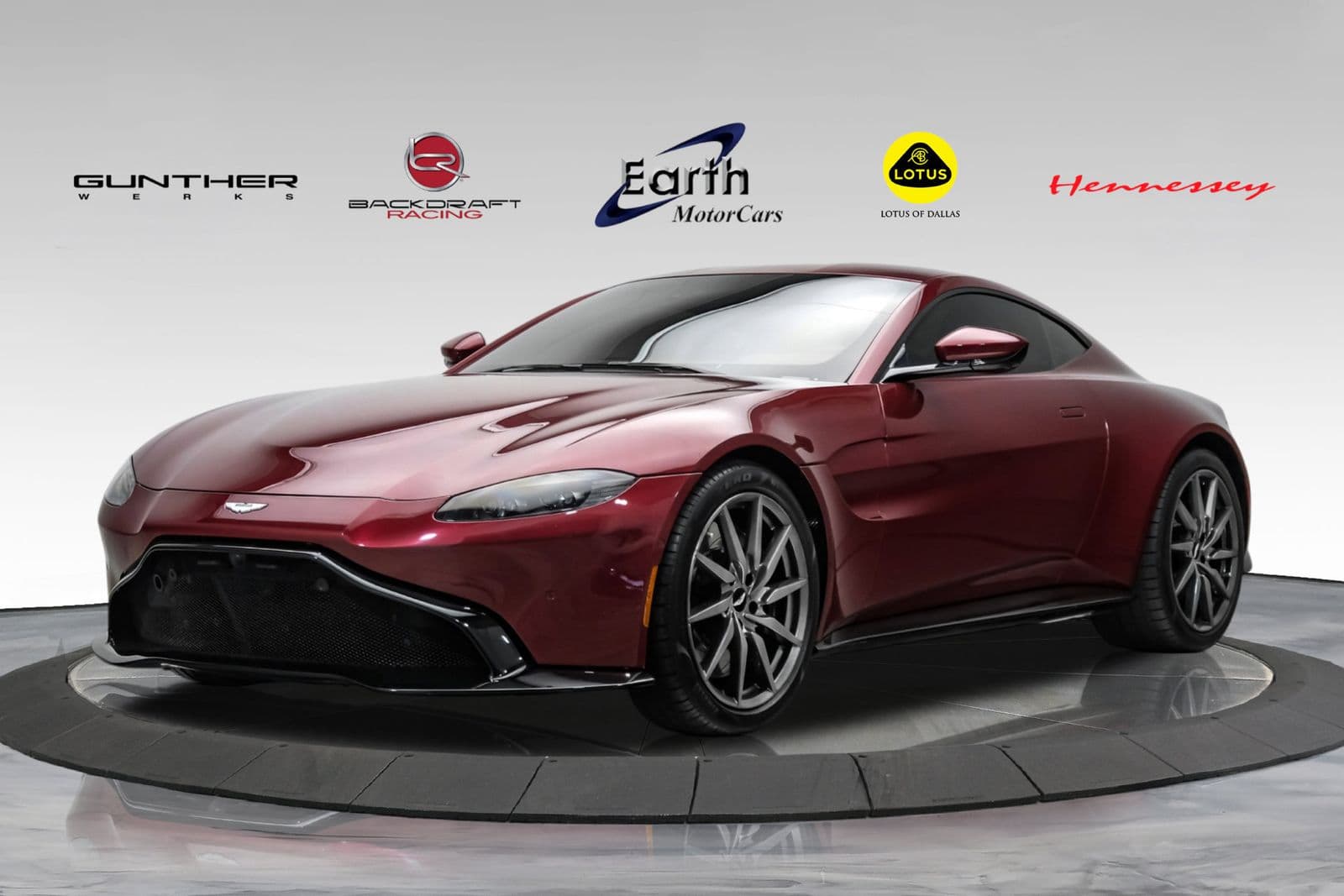 2020 ASTON MARTIN VANTAGE Base