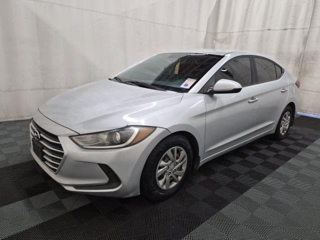 2018 HYUNDAI ELANTRA SE
