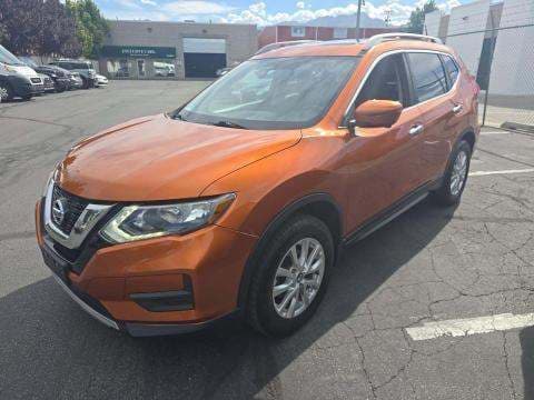 2017 NISSAN ROGUE SV