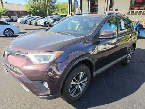 2017 TOYOTA RAV4 XLE