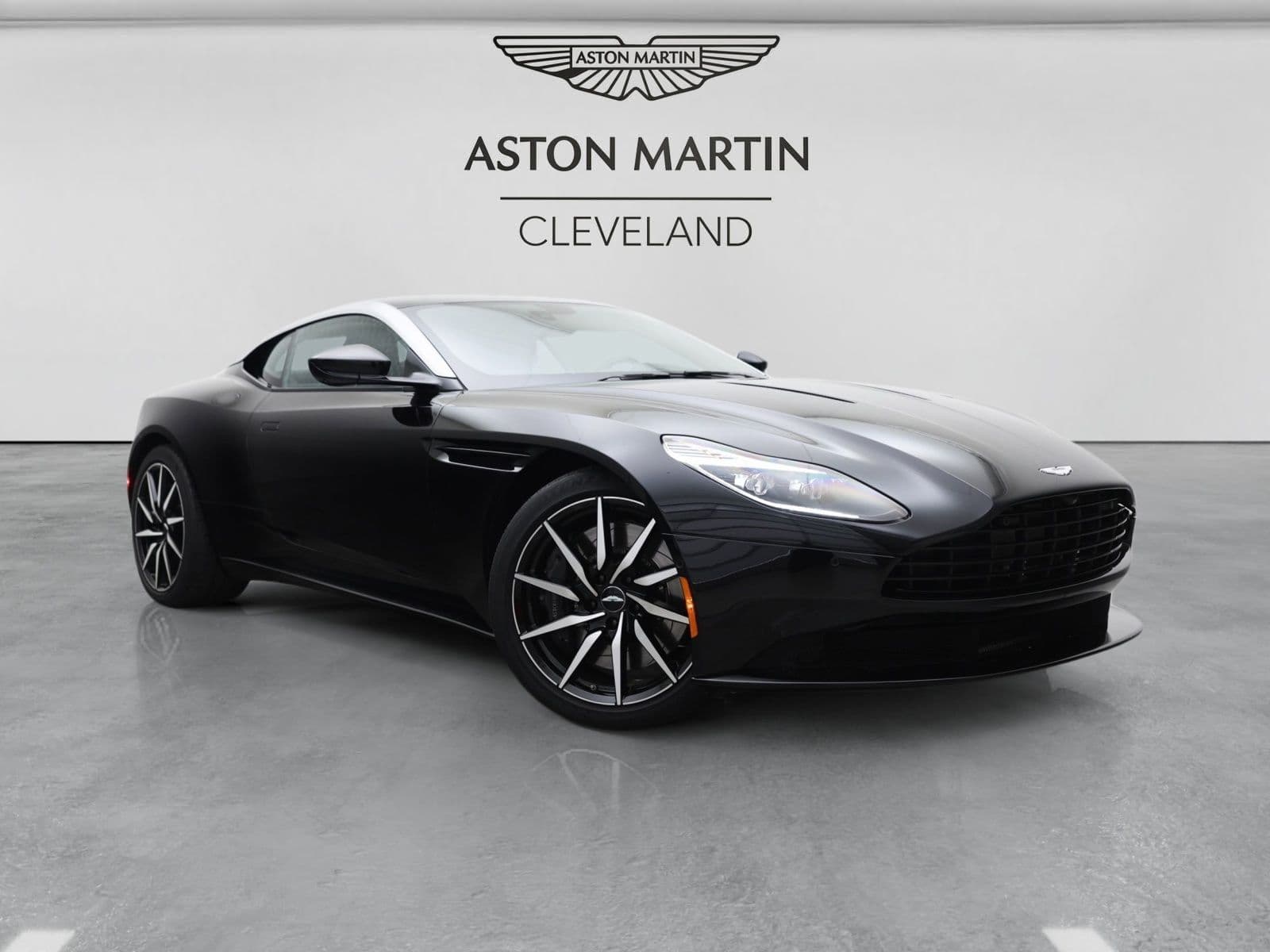 2018 ASTON MARTIN DB11 V12