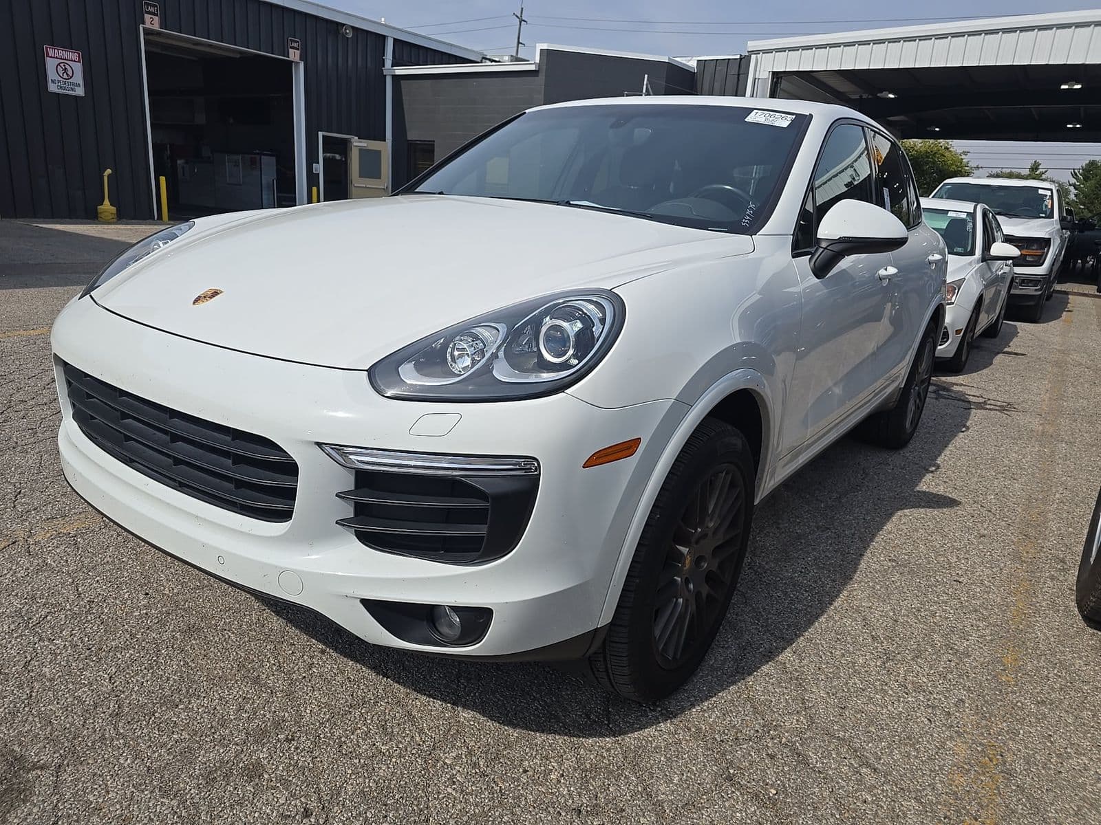 2017 PORSCHE CAYENNE PLATINUM Edition