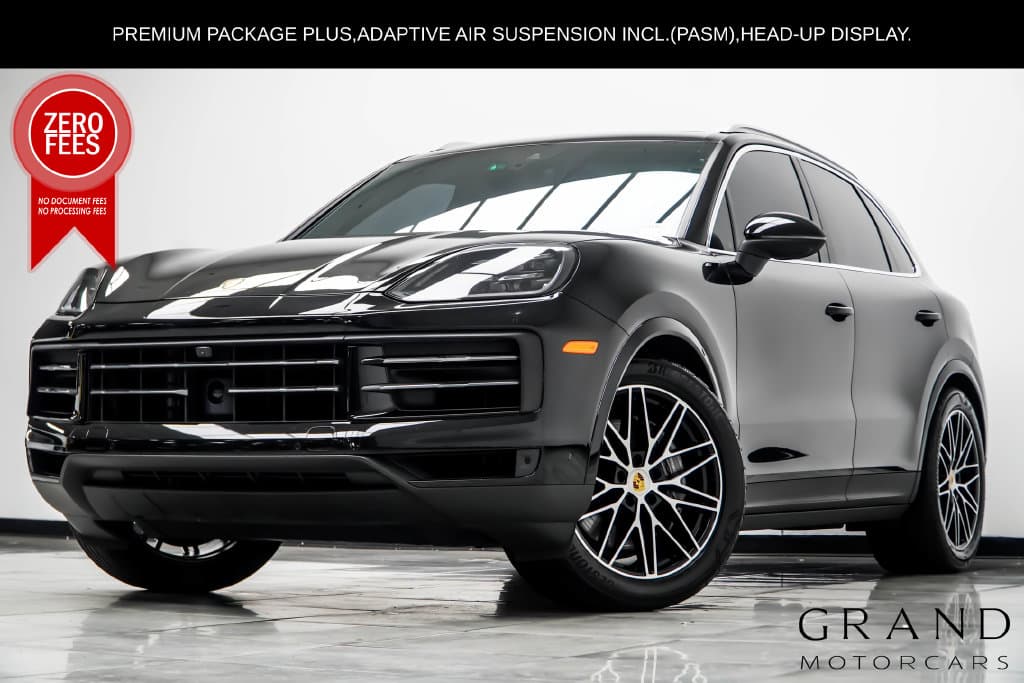 2024 PORSCHE CAYENNE Base