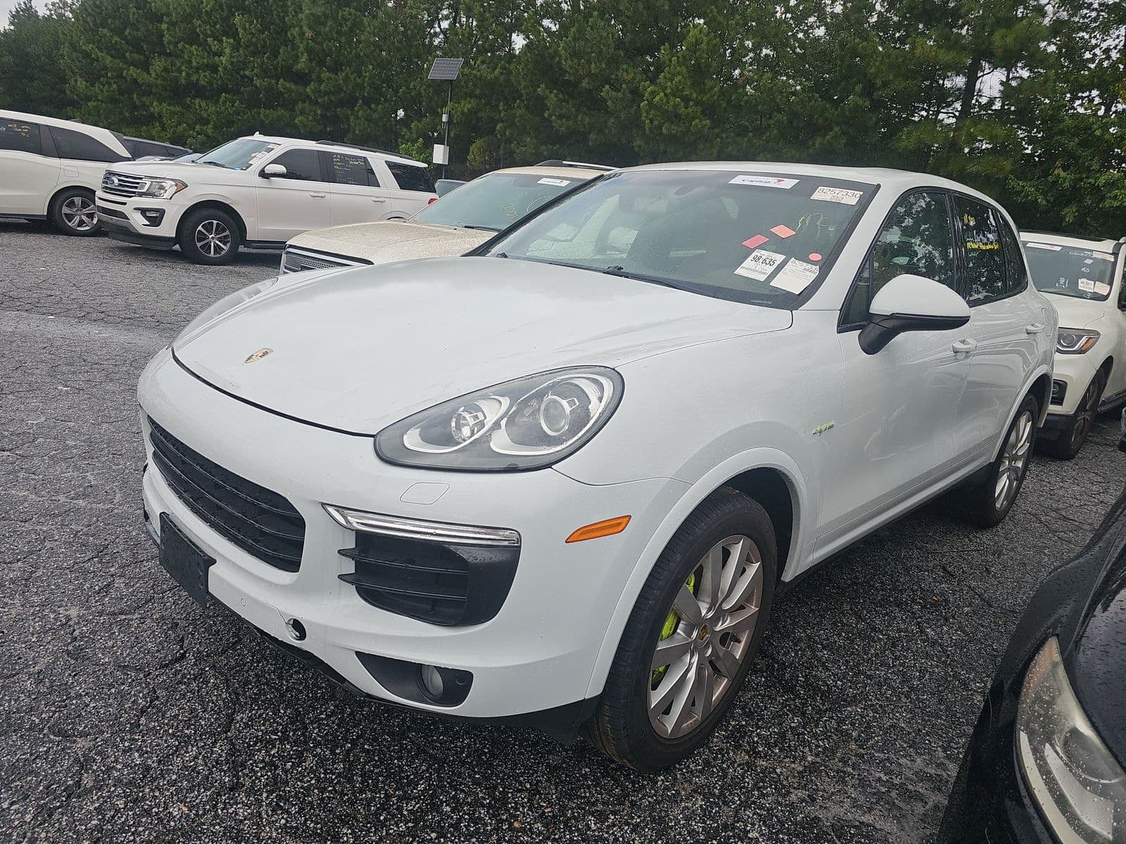 2017 PORSCHE CAYENNE E-HYBRID S PLATINUM Edition