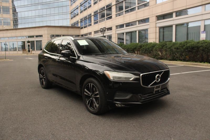 2018 VOLVO XC60 T6 Momentum