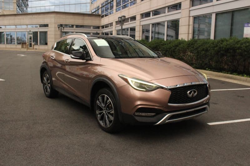 2018 INFINITI QX30 Premium