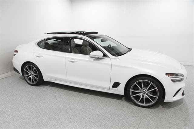 2022 GENESIS G70 2.0T Standard