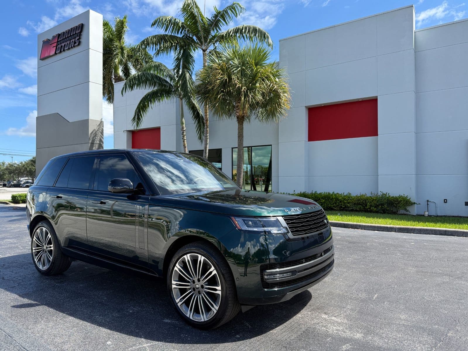 2025 LAND ROVER RANGE ROVER SE