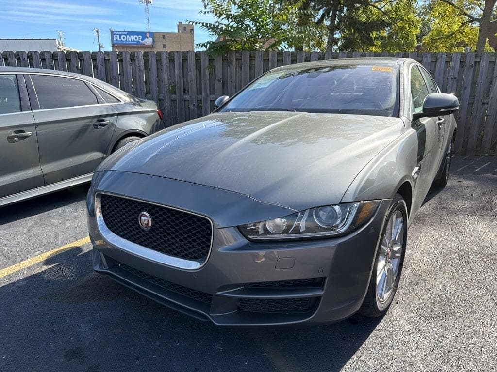 2018 JAGUAR XE 25T Premium