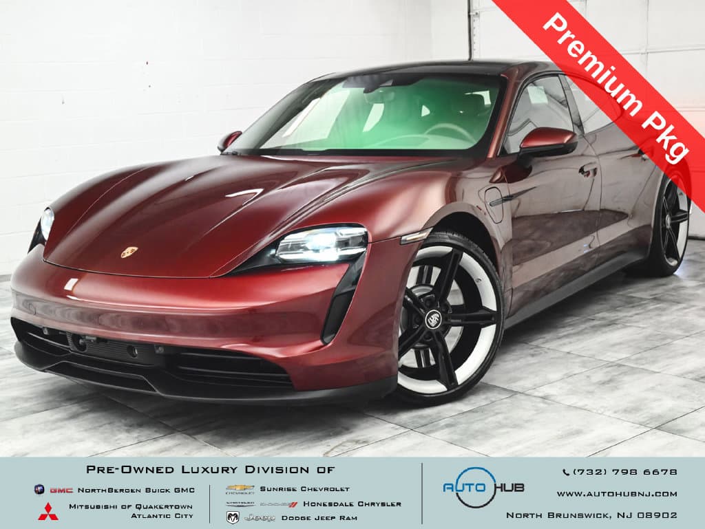 2021 PORSCHE TAYCAN Base