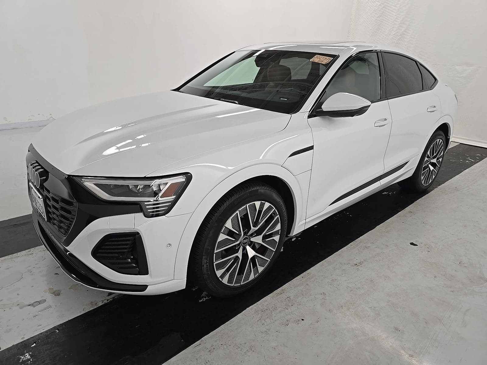 2024 AUDI Q8 E-TRON PREMIUM Plus