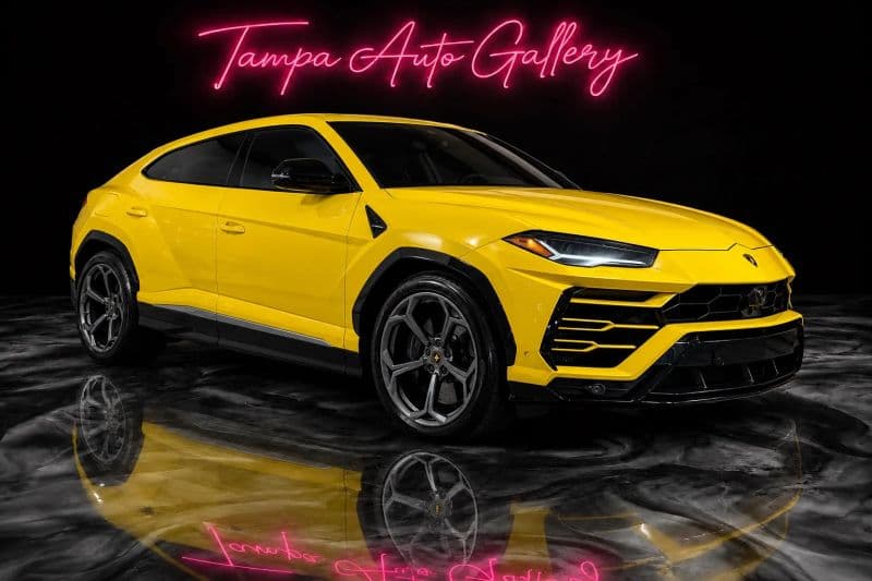 2019 LAMBORGHINI URUS Base