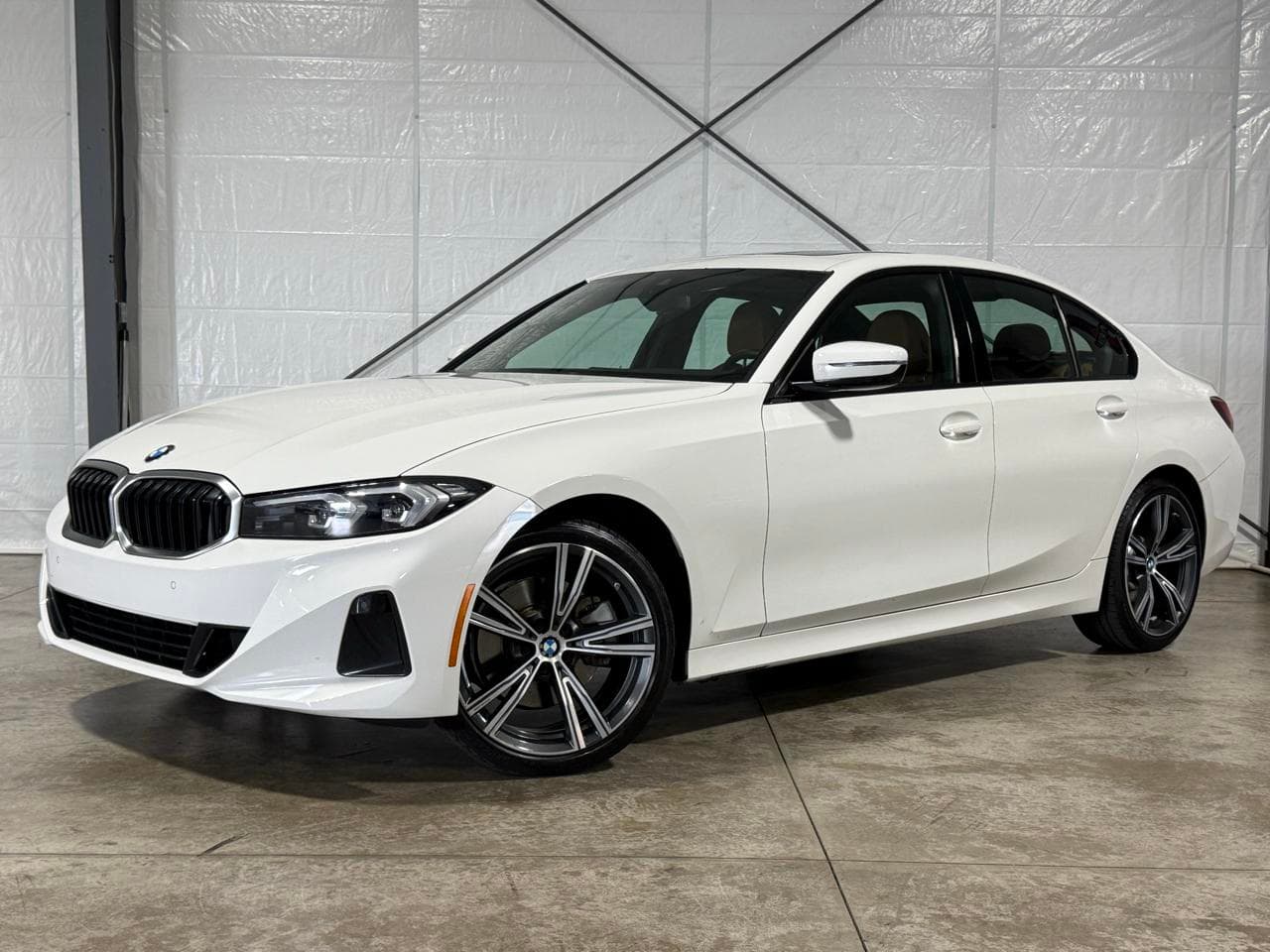 2023 BMW 3 SERIES 330i