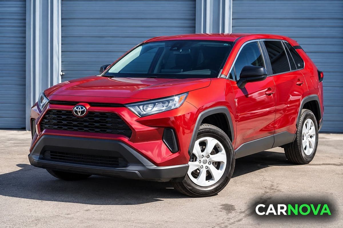 2022 TOYOTA RAV4 LE