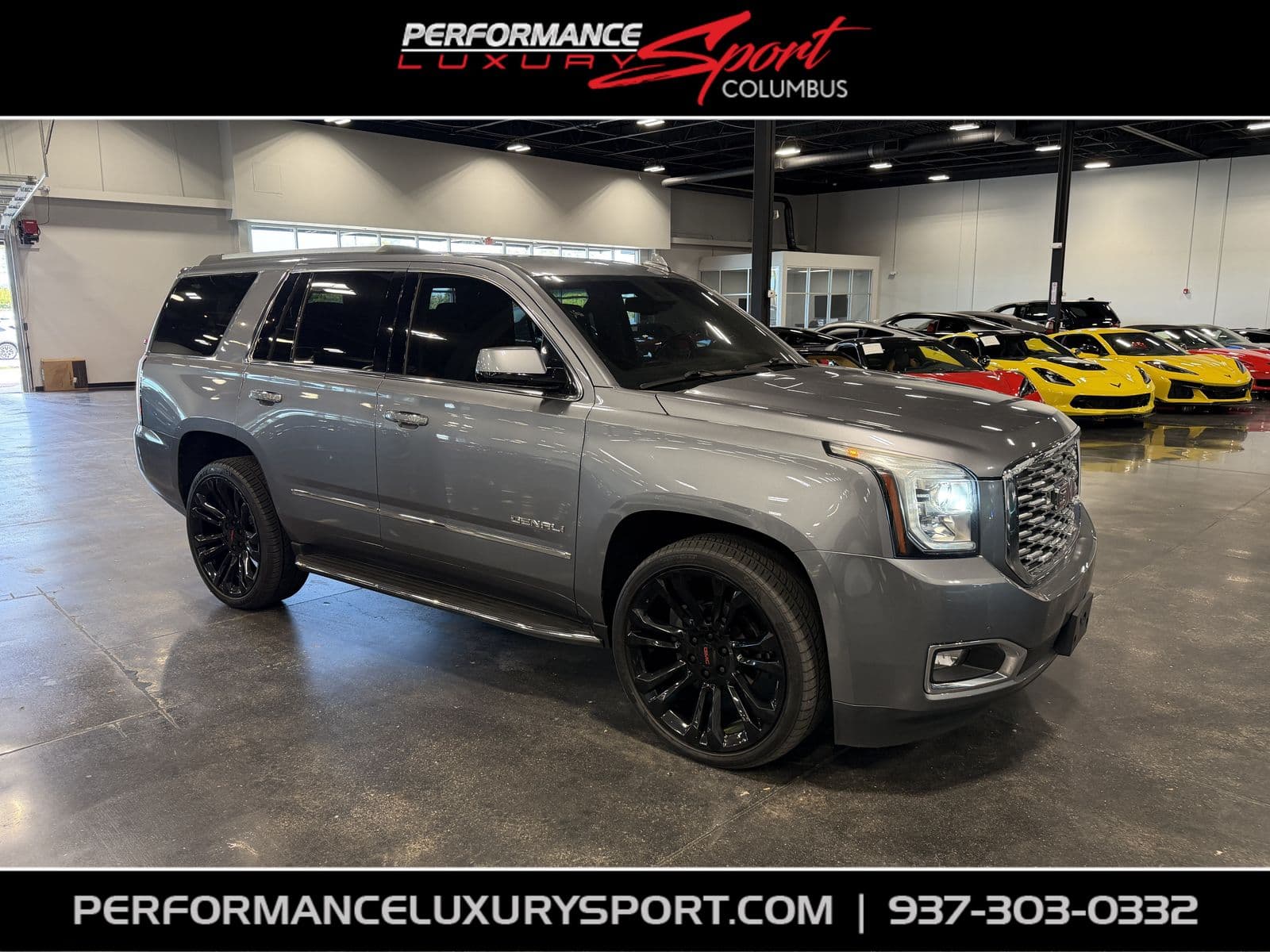 2019 GMC YUKON Denali