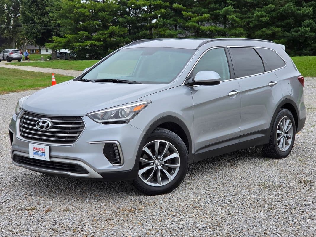 2019 HYUNDAI SANTA FE XL SE