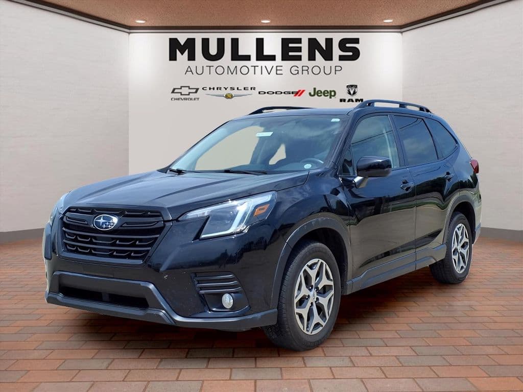 2023 SUBARU FORESTER Premium